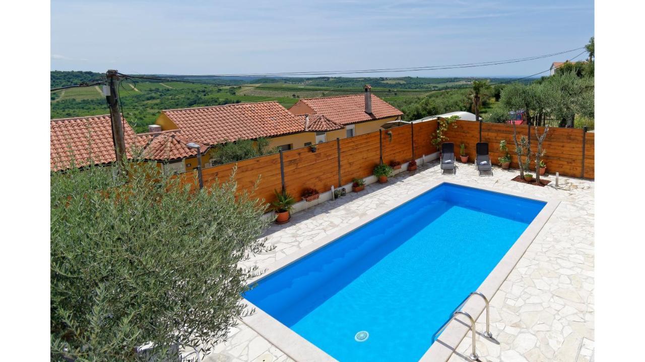 Holiday Home Vlady Buje Dış mekan fotoğraf