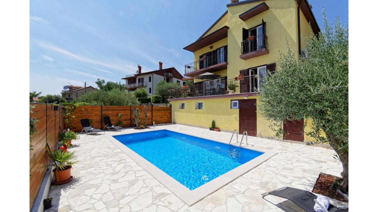 Holiday Home Vlady Buje Dış mekan fotoğraf